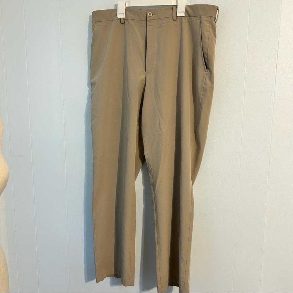 Mens Slazenger Golf Pants 36x30 Khaki.‎ Lightweight polyester blend.